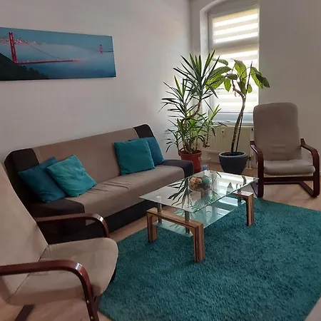 Irena Burkert * Chemnitz (Saská Kamenice)