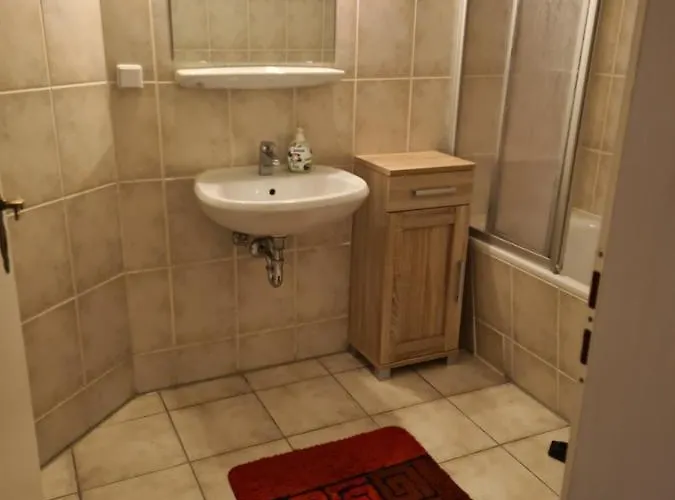 Irena Burkert Apartment *